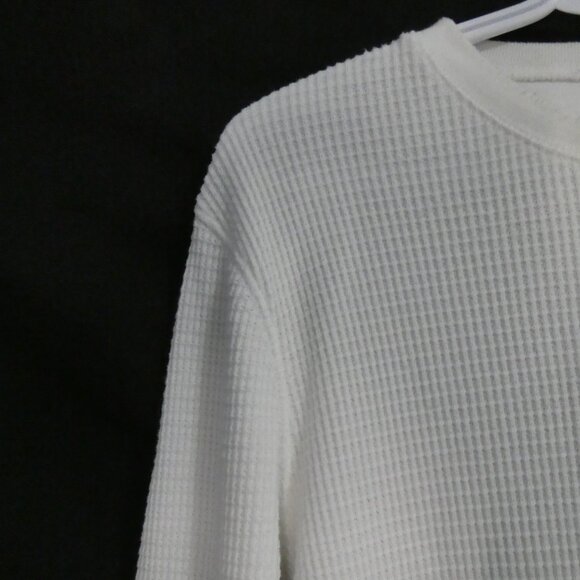 Y2K - GAP | medium | White Long Sleeve Thermal Shirt - Picture 3 of 15